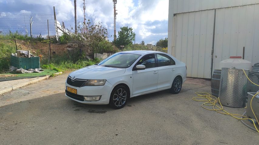 סקודה ראפיד