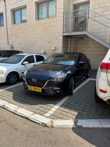 מאזדה 3