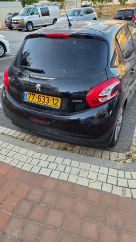 פיג'ו 208