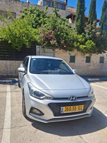 יונדאי i20