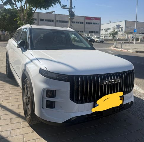 ג'אקו J7