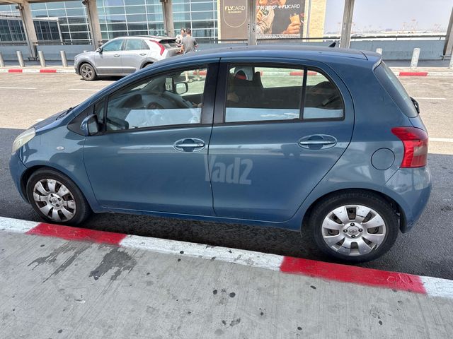 טויוטה יאריס