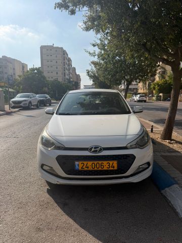 יונדאי i20