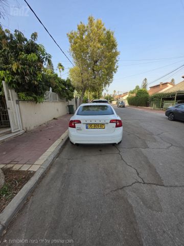 וולוו S60
