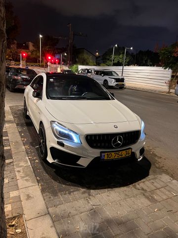 מרצדס-בנץ CLA