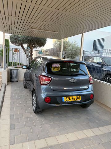 יונדאי i10