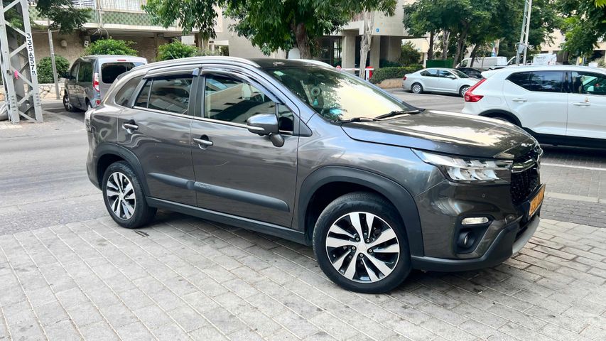סוזוקי S-Cross