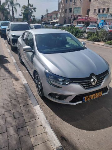 רנו מגאן