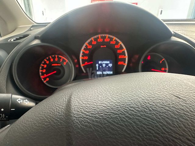 מודעת רכב הונדה ג'אז