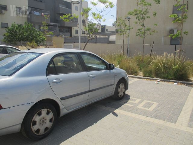 טויוטה קורולה