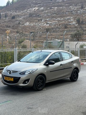 מאזדה 2