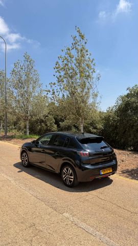 פיג'ו 208