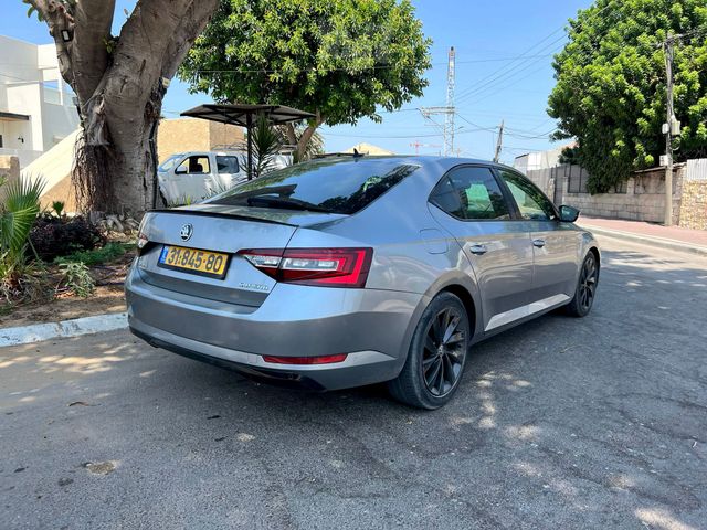 מודעת רכב סקודה סופרב