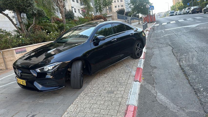 מרצדס-בנץ CLA