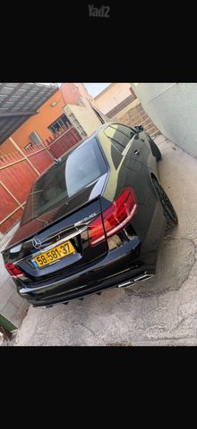 מרצדס-בנץ E-class