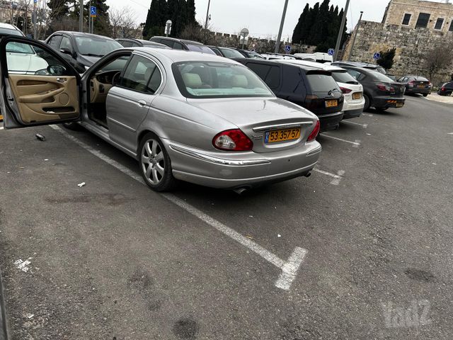 יגואר X-type