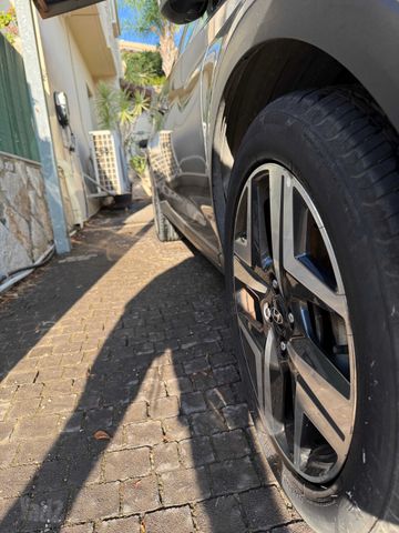 יונדאי באיון