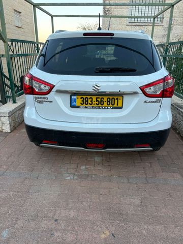 סוזוקי קרוסאובר
