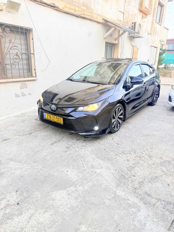 טויוטה קורולה