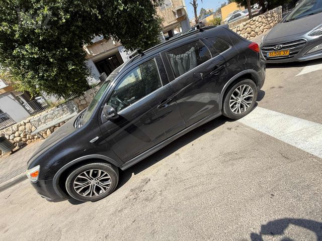 מיצובישי ASX
