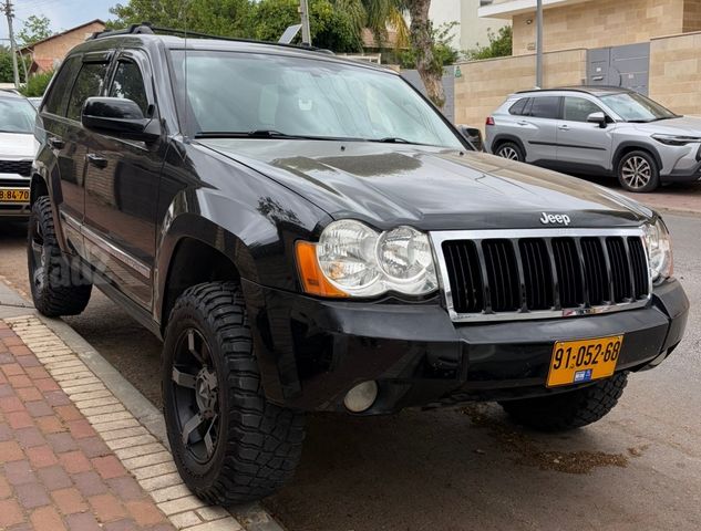 מודעת רכב ג'יפ גרנד צ'ירוקי