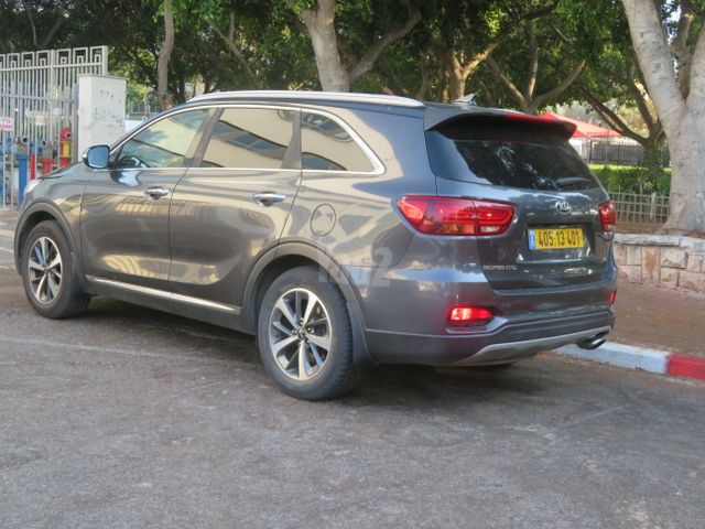 קיה סורנטו