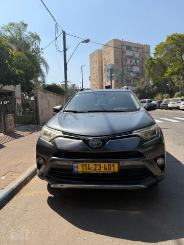מודעת רכב טויוטה RAV4