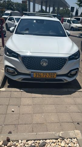 מודעת רכב אם ג'י EHS PHEV