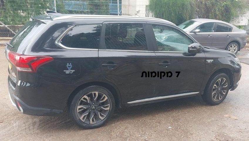 מיצובישי אאוטלנדר