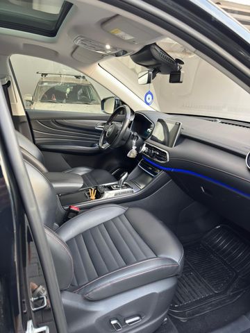 אם ג'י EHS PHEV