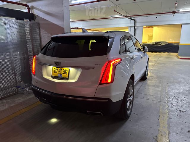 קאדילק XT5