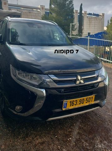 מיצובישי אאוטלנדר