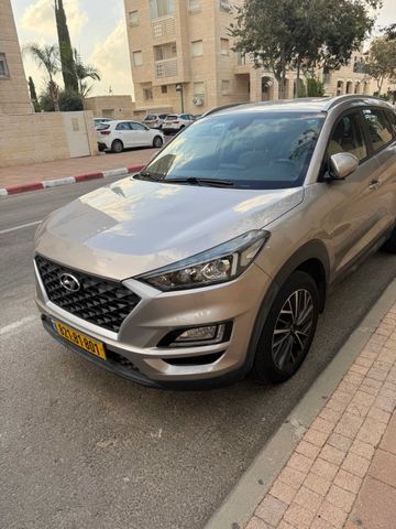 מודעת רכב יונדאי טוסון