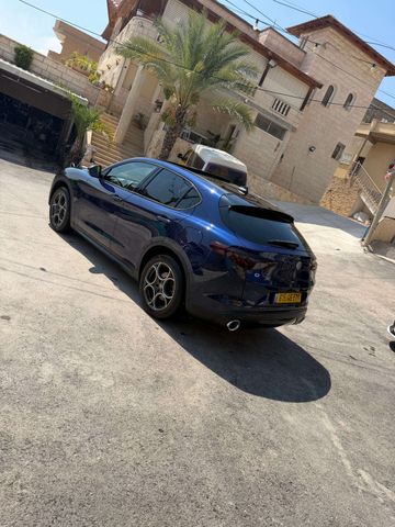 אלפא רומיאו סטלביו