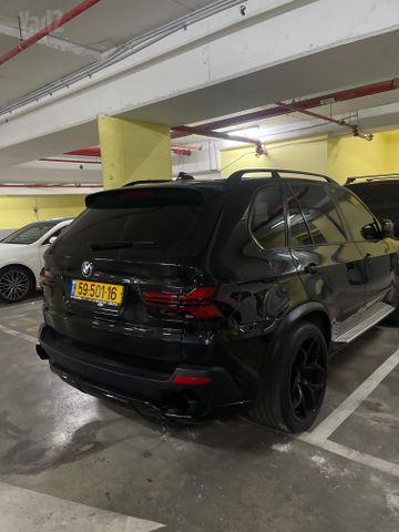 ב מ וו X5