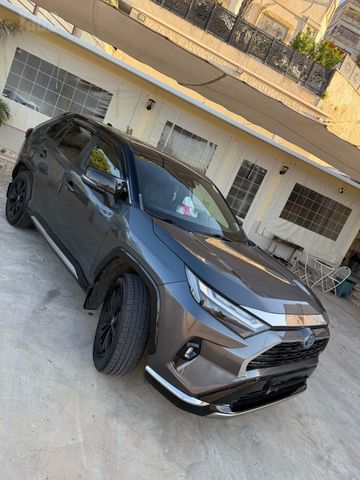 טויוטה RAV4