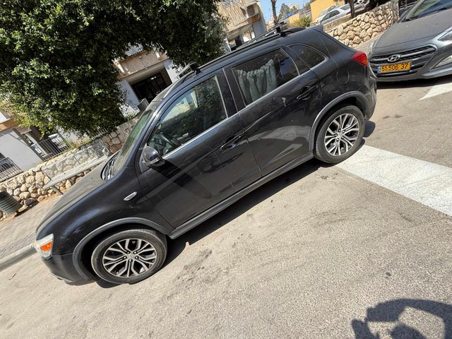 מיצובישי ASX