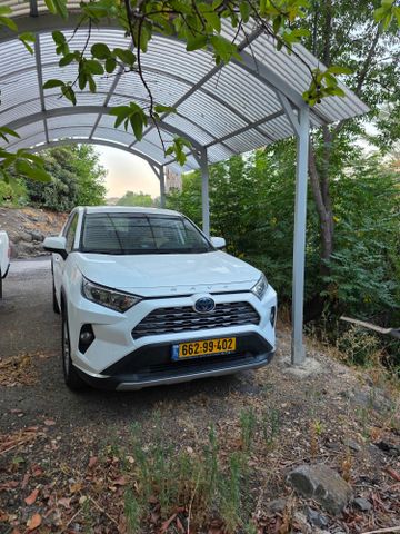 מודעת רכב טויוטה RAV4