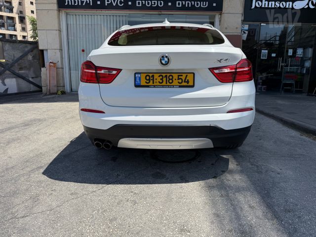 ב מ וו X4