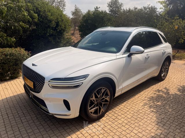 ג'נסיס GV70