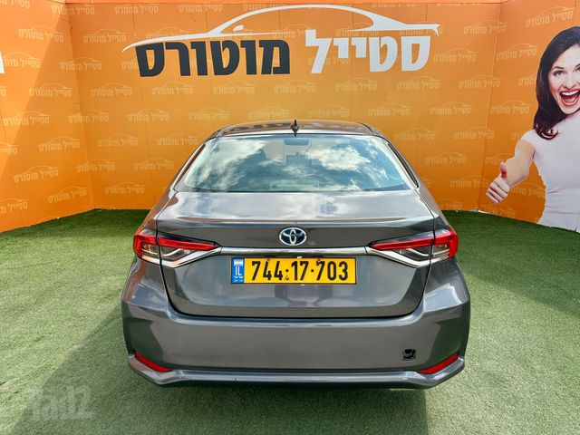 טויוטה קורולה