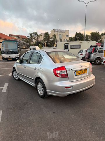 סוזוקי SX4