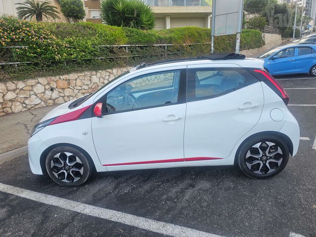 טויוטה אייגו