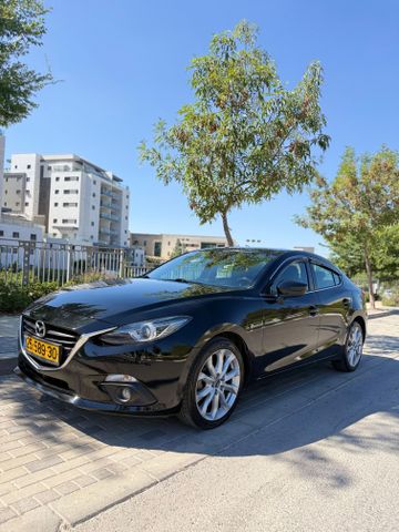 מודעת רכב מאזדה 3