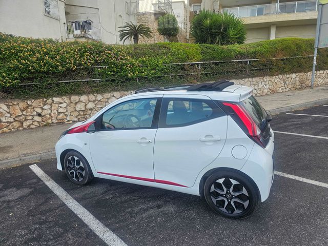 טויוטה אייגו
