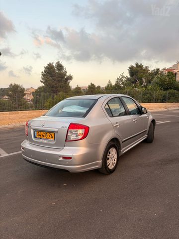 סוזוקי SX4