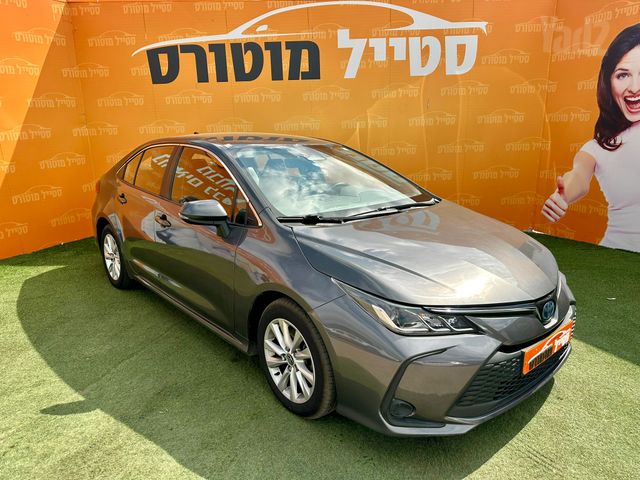טויוטה קורולה