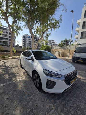 מודעת רכב יונדאי איוניק
