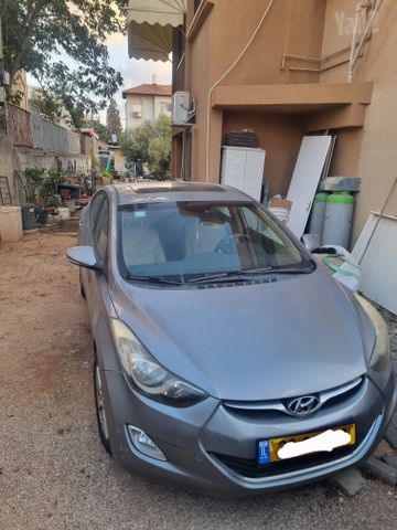 יונדאי I35
