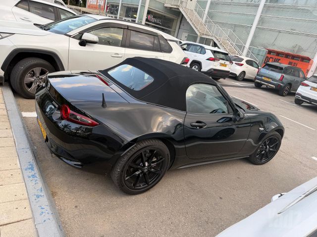 מאזדה MX-5
